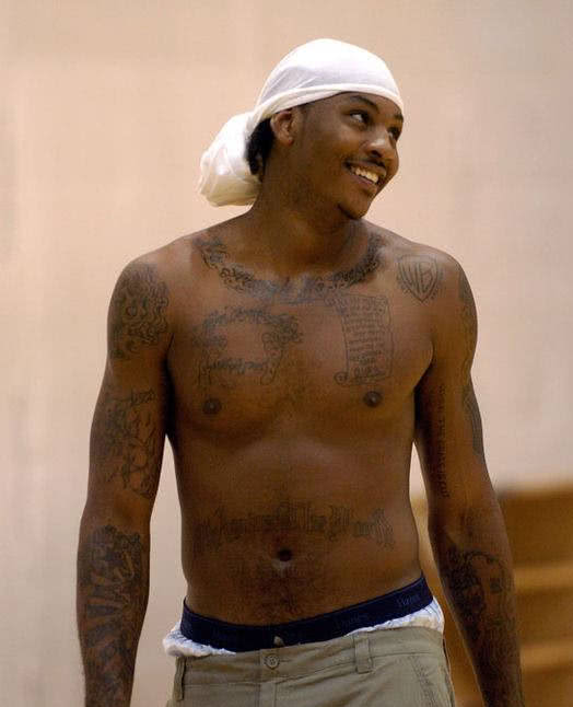 拜仁“小王子”卡尔的巨星之路 偶像梅西但不想和谁比较（拜仁“小王子”卡尔迈向巨星：偶像是梅西，但不与任何人比较）