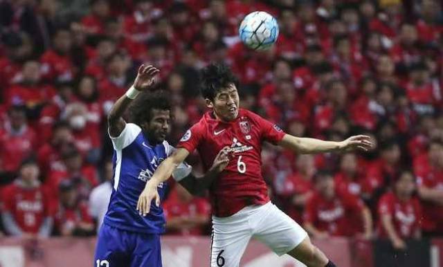 意甲对阵第30支球队球门，劳塔罗当选国米4-0科莫全场最佳（国米4-0科莫，劳塔罗当选全场最佳，完成对意甲第30队破门）