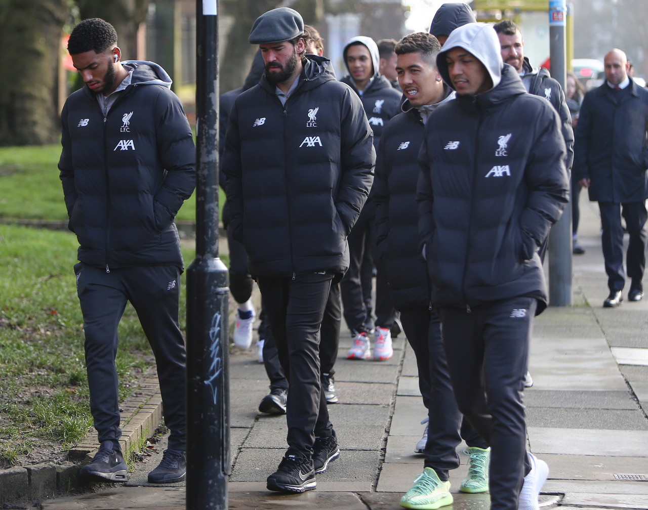 NBA：太阳击败篮网 杜兰特贡献35分（杜兰特砍下35分 太阳力克篮网）